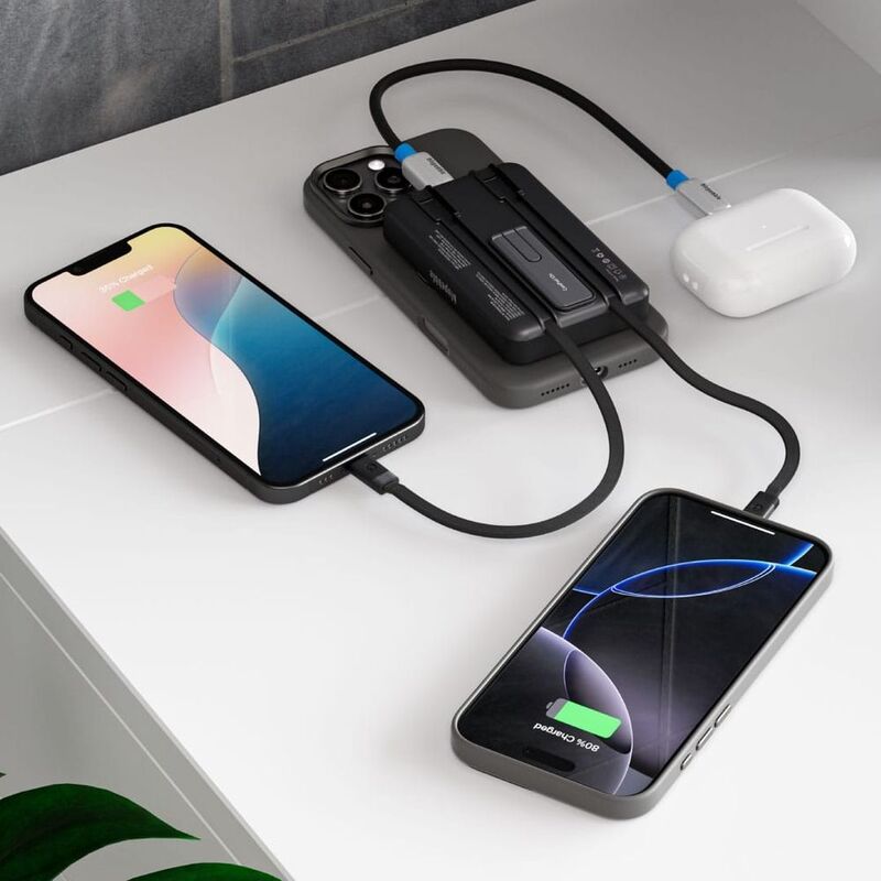 Blupebble Corepod Ion 10000Mah Magsafe Power Bank - Black